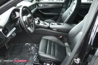 2017 PORSCHE PANAMERA