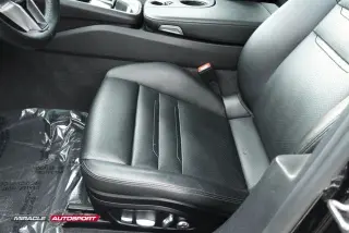 2017 PORSCHE PANAMERA