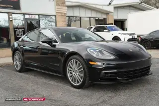 2017 PORSCHE PANAMERA