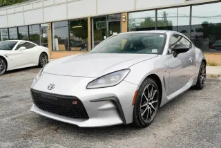 2024 TOYOTA GR86