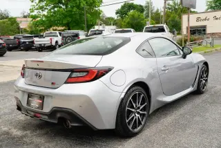 2024 TOYOTA GR86
