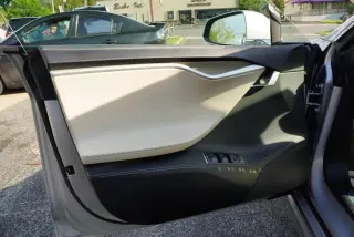 2017 TESLA MODEL S