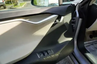 2017 TESLA MODEL S