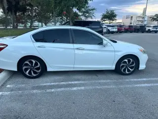 Honda Accord 2016 EX-L 4dr Sedan