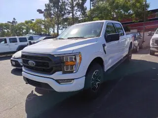 Ford F-150 2023 4x4 Lariat 4dr SuperCrew 5.5 ft. SB