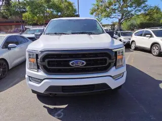 Ford F-150 2023 4x4 Lariat 4dr SuperCrew 5.5 ft. SB