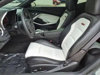Chevrolet Camaro 2017 SS 2dr Coupe w/2SS