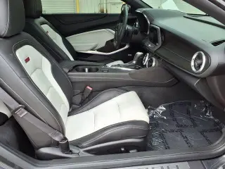 Chevrolet Camaro 2017 SS 2dr Coupe w/2SS