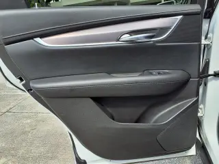 Cadillac XT5 2017 Luxury 4dr SUV