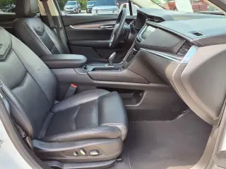 Cadillac XT5 2017 Luxury 4dr SUV