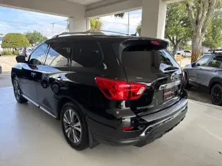 Nissan Pathfinder 2017 S 4dr SUV