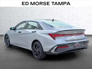 Hyundai ELANTRA 2026 SEL Sport 4dr Sedan