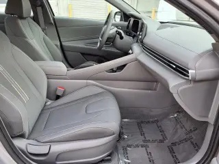 Hyundai ELANTRA 2026 SEL Sport 4dr Sedan