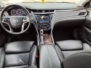 Cadillac XTS 2013 Premium Collection 4dr Sedan
