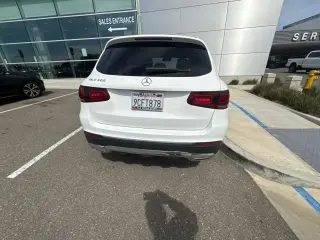 Mercedes-Benz GLC 2022 GLC 300 4dr SUV