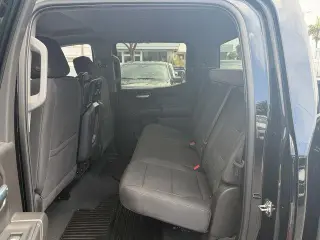 Chevrolet Silverado 1500 2025 4x2 Custom 4dr Crew Cab 5.8 ft. SB