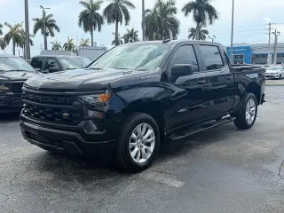 Chevrolet Silverado 1500 2025 4x2 Custom 4dr Crew Cab 5.8 ft. SB