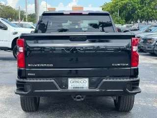 Chevrolet Silverado 1500 2025 4x2 Custom 4dr Crew Cab 5.8 ft. SB