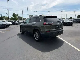 Jeep Cherokee 2019 4x4 Latitude Plus 4dr SUV