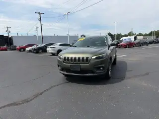 Jeep Cherokee 2019 4x4 Latitude Plus 4dr SUV