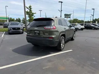 Jeep Cherokee 2019 4x4 Latitude Plus 4dr SUV