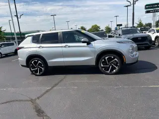 Mitsubishi Outlander 2024 AWD SE 4dr SUV