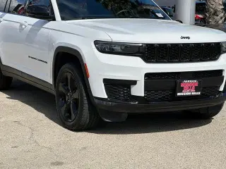 Jeep Grand Cherokee L 2023 4x4 Laredo X 4dr SUV
