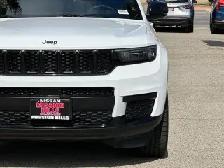 Jeep Grand Cherokee L 2023 4x4 Laredo X 4dr SUV
