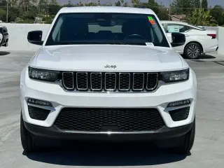 Jeep Grand Cherokee 2022 4x2 Limited 4dr SUV (midyear release)