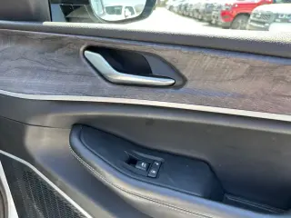 Jeep Grand Cherokee 2022 4x2 Limited 4dr SUV (midyear release)