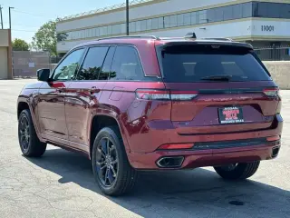 Jeep Grand Cherokee 2023 4x4 30th Anniversary 4xe 4dr SUV