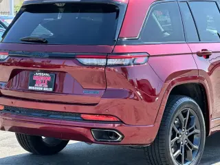 Jeep Grand Cherokee 2023 4x4 30th Anniversary 4xe 4dr SUV