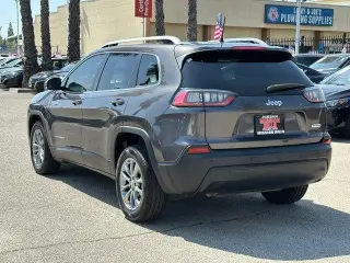 Jeep Cherokee 2021 Latitude Plus 4dr SUV