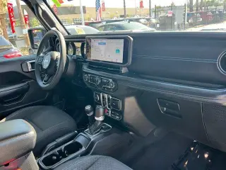 Jeep Wrangler 2024 4x4 Rubicon 4xe 4dr SUV