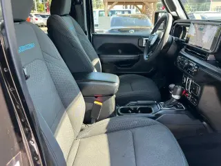 Jeep Wrangler 2024 4x4 Rubicon 4xe 4dr SUV