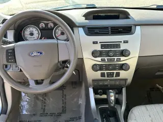 Ford Focus 2009 SE 4dr Sedan