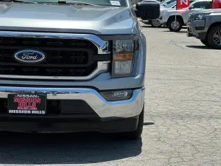 Ford F-150 2023 4x2 XL 4dr SuperCrew 5.5 ft. SB