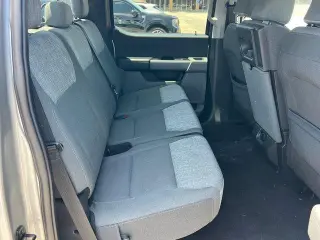 Ford F-150 2023 4x2 XL 4dr SuperCrew 5.5 ft. SB