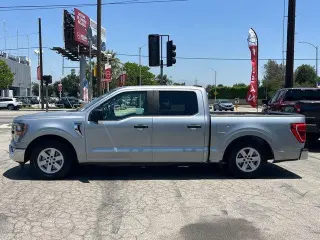 Ford F-150 2023 4x2 XL 4dr SuperCrew 5.5 ft. SB