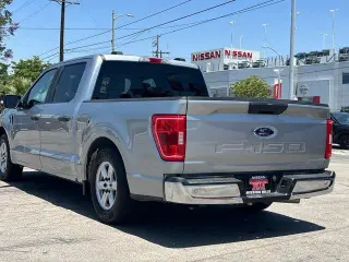 Ford F-150 2023 4x2 XL 4dr SuperCrew 5.5 ft. SB
