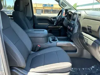 Chevrolet Silverado 1500 Limited 2022 4x4 RST 4dr Crew Cab 5.8 ft. SB