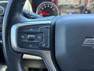Chevrolet Silverado 1500 Limited 2022 4x4 RST 4dr Crew Cab 5.8 ft. SB