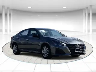 Nissan Altima 2025 2.5 S 4dr Sedan