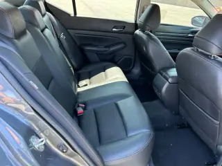 Nissan Altima 2021 2.5 SR 4dr Sedan