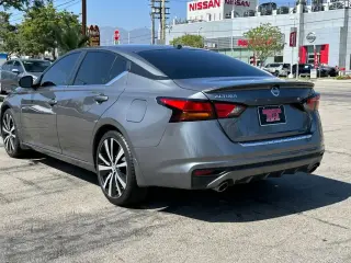 Nissan Altima 2021 2.5 SR 4dr Sedan