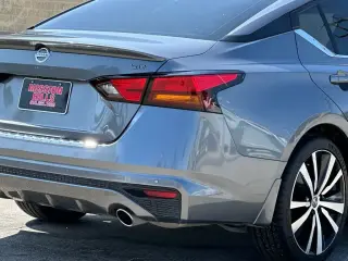 Nissan Altima 2021 2.5 SR 4dr Sedan