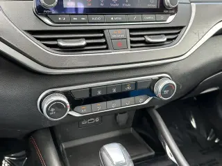 Nissan Altima 2024 2.5 SR 4dr Sedan
