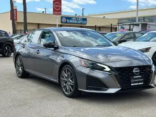 Nissan Altima 2023 2.0 SR 4dr Sedan