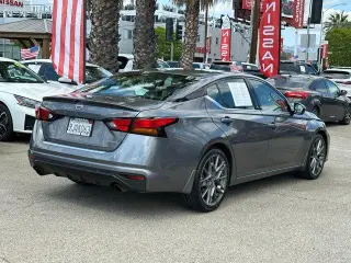 Nissan Altima 2023 2.0 SR 4dr Sedan