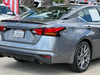 Nissan Altima 2023 2.0 SR 4dr Sedan